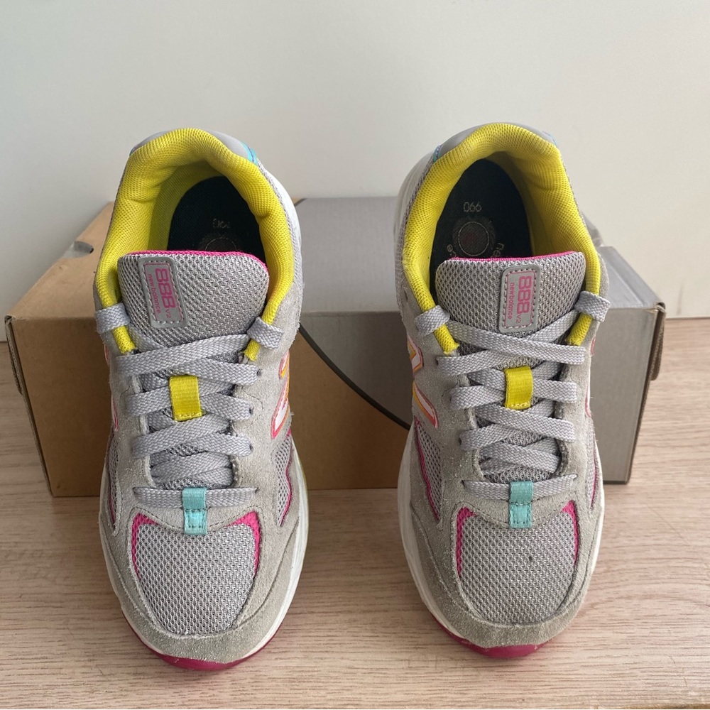 New Balance 888 v2 Grey/Pink Kids Sneakers - SZ 3 Y - Picture 12 of 15